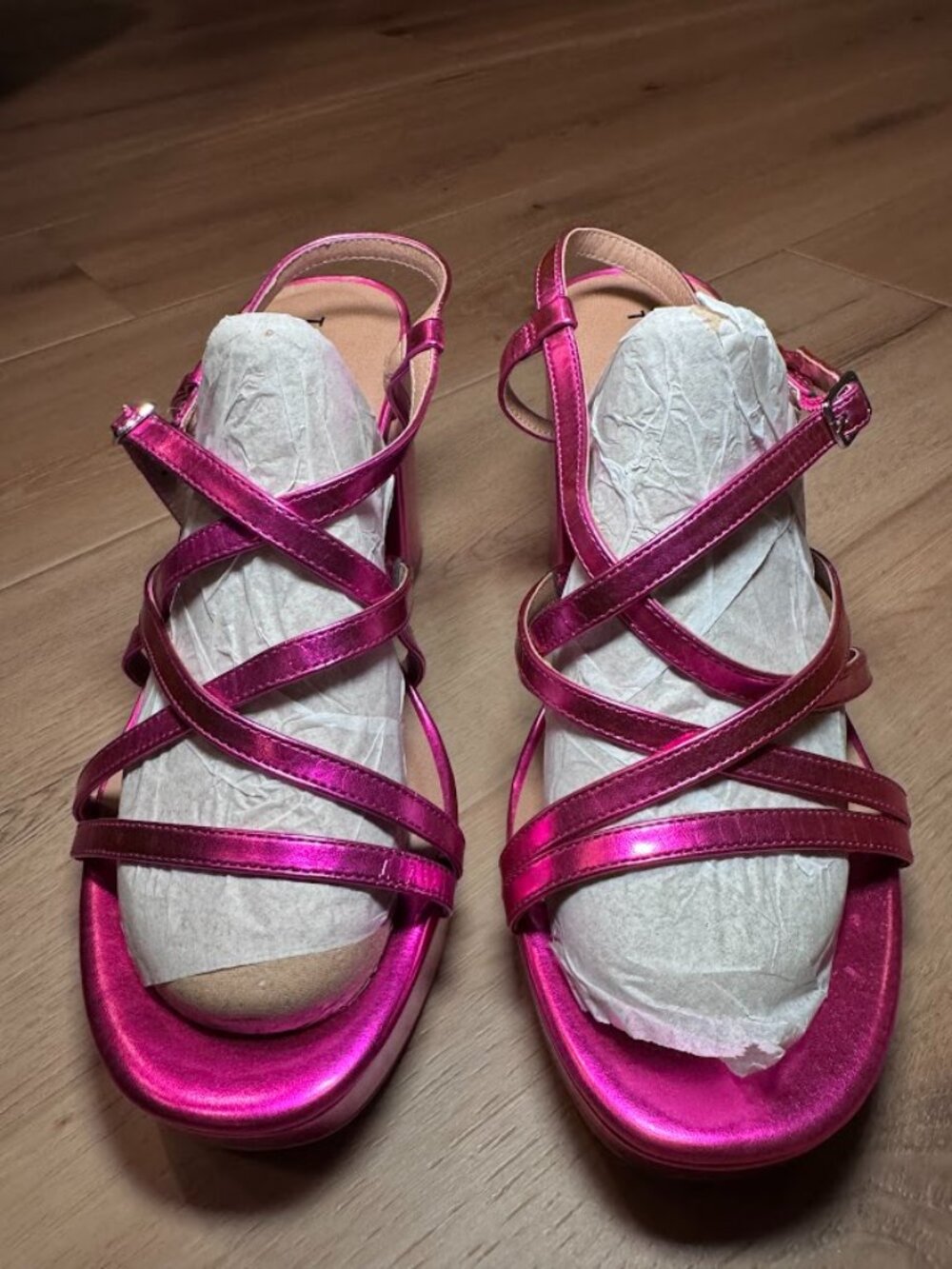 Torrid Fuchsia Hot Pink Metallic Strappy Platform Heels Sandals 11.5WW 4" Heel